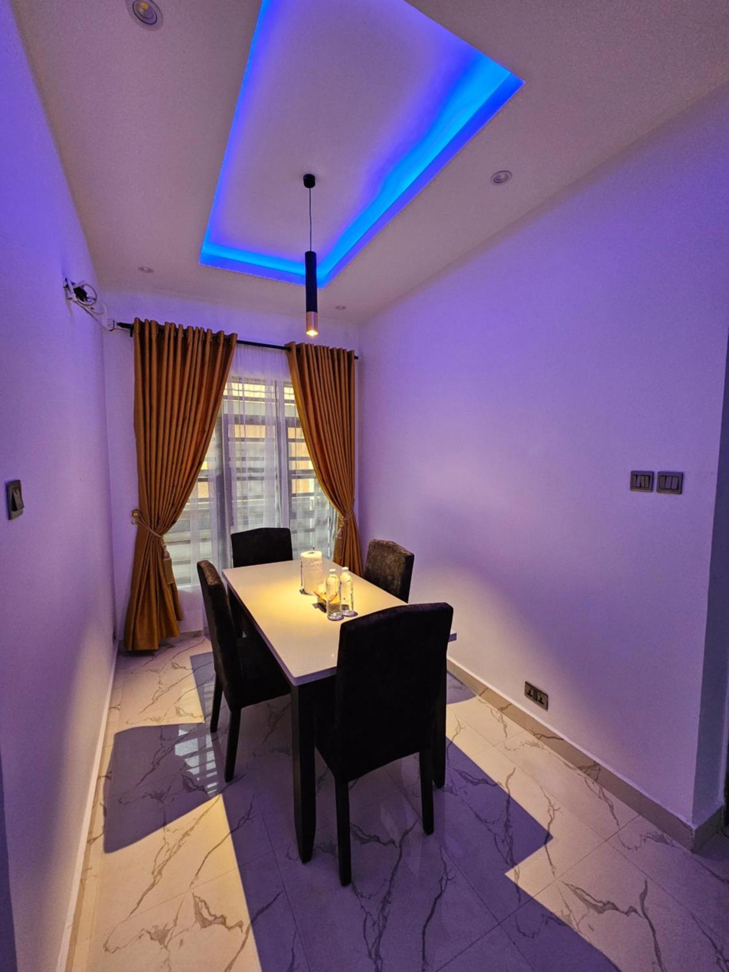 Sapphire Residences By Crystal Magodo Икея Экстерьер фото