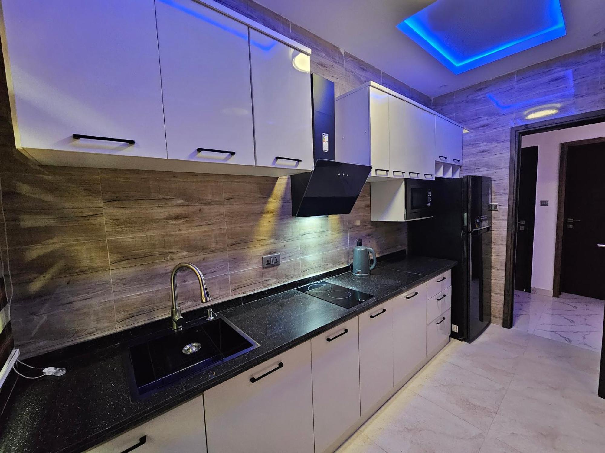 Sapphire Residences By Crystal Magodo Икея Экстерьер фото